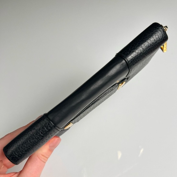 Marc Jacob’s Long Wallet - Picture 9 of 10